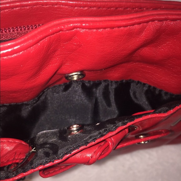 NWT Red Fashion Express Clutch - Picture 6 of 7